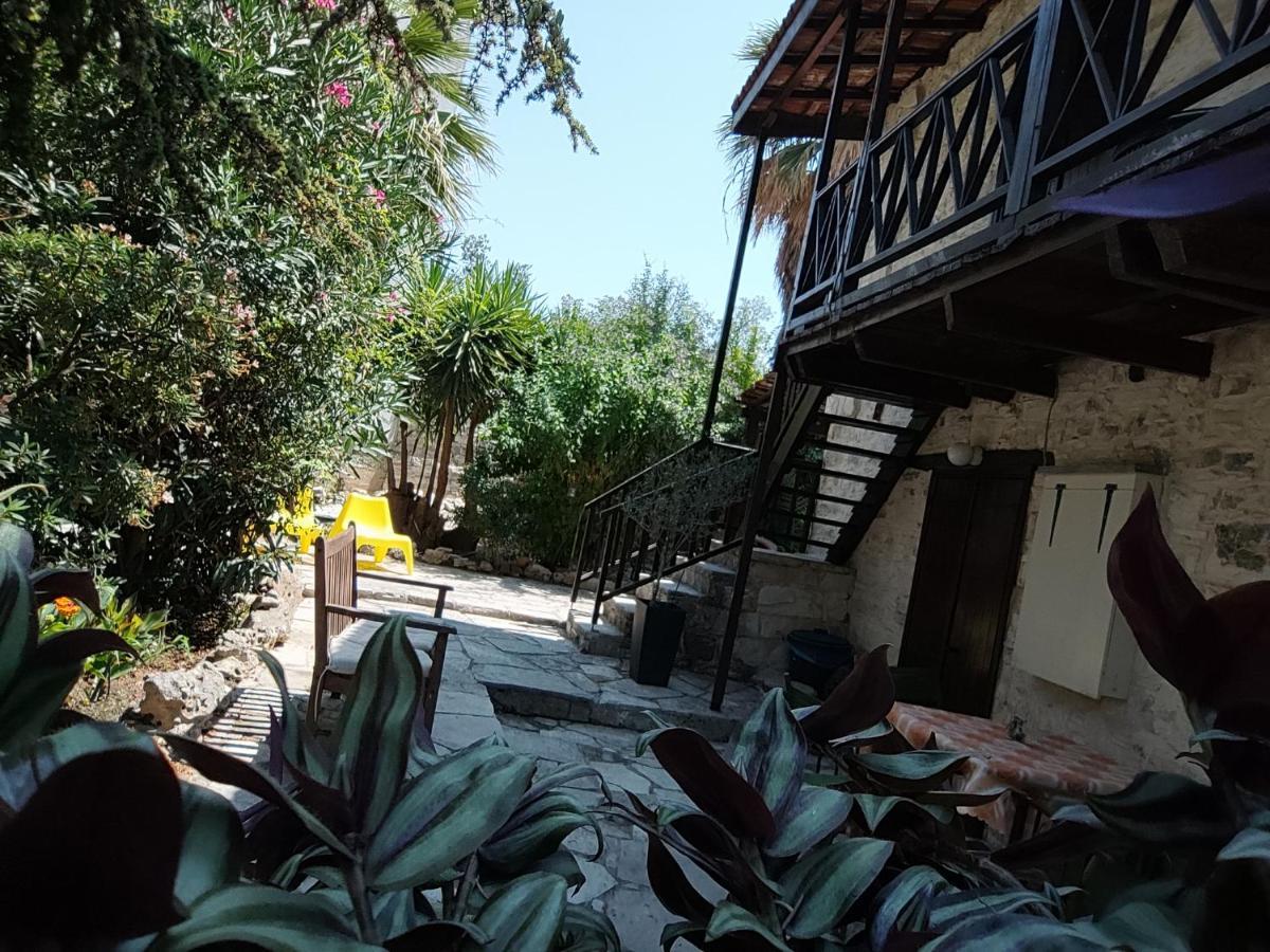 Λιακωτό ξενώνας Παναγιά Εξωτερικό φωτογραφία
