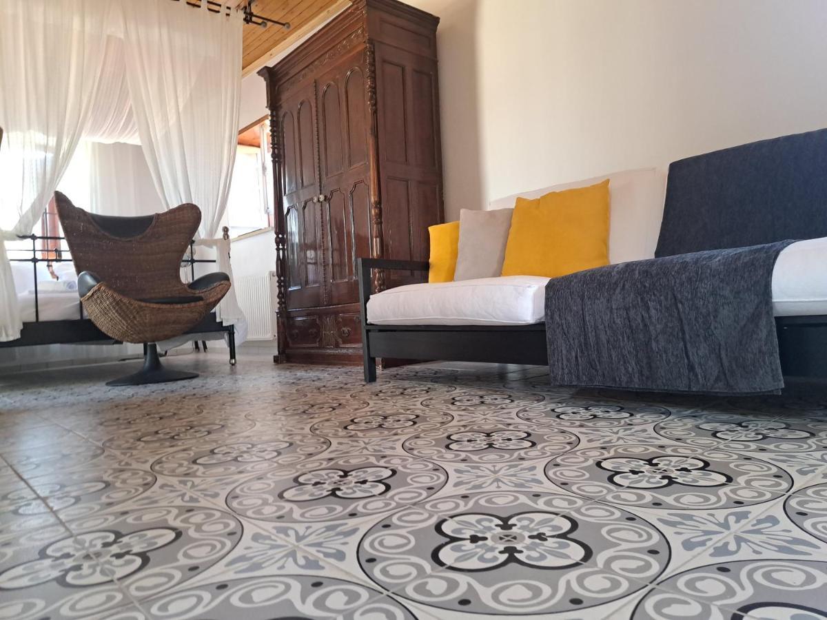 Λιακωτό ξενώνας Παναγιά Εξωτερικό φωτογραφία