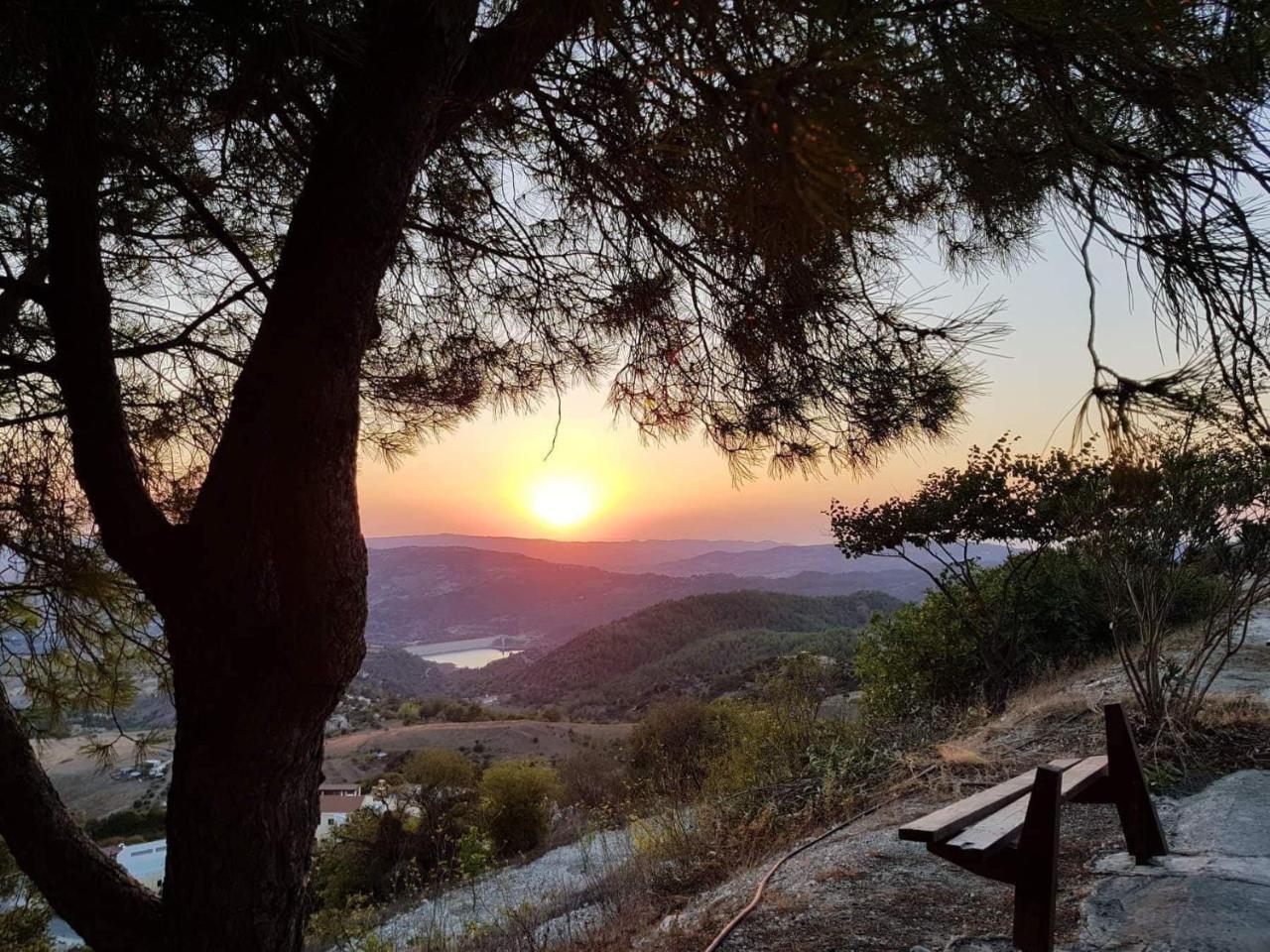 Λιακωτό ξενώνας Παναγιά Εξωτερικό φωτογραφία